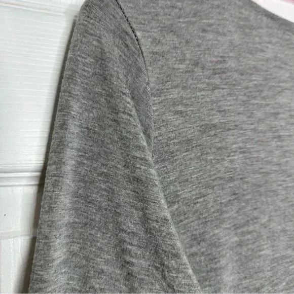 Mrs. Tee Cardigan Grey  Size Large - Picture 9 of 16